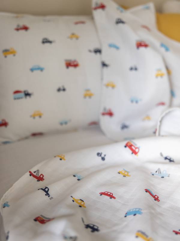 Liberina posteljina od pamučnog muslina - pokrivač, jastučnica, čaršaf - Autići