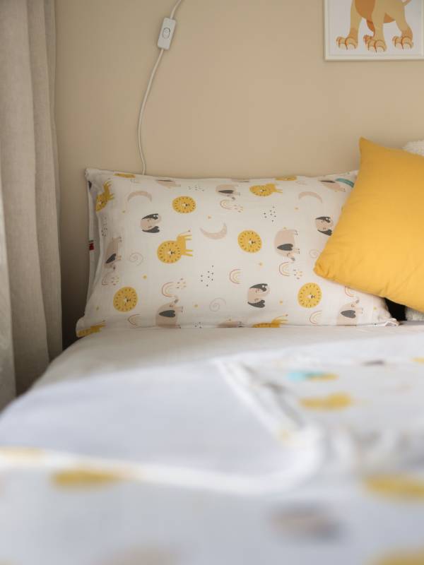 Liberina posteljina od pamučnog muslina - pokrivač i jastučnica - Slonići